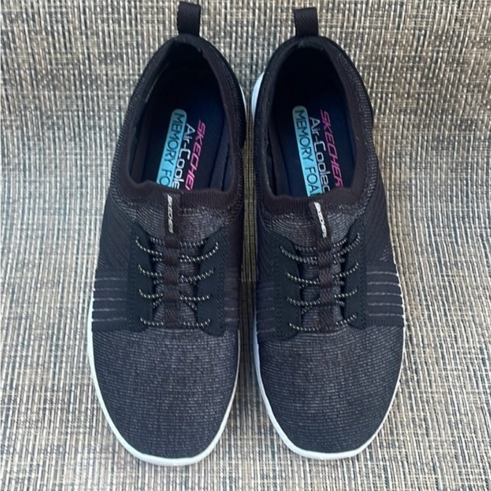 Skechers air cool